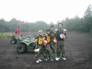 �e�R���h�[�ŃI�����s�b�N�֍s�����B���_������낤�B