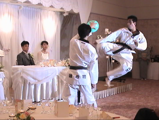 �e�R���h�[�̉�]�R��ł�