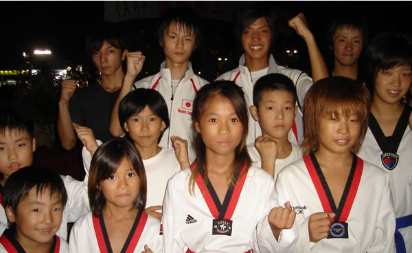 ���E����̉��O�I�Â��ĂȂ�⃏�J�����E�E�E